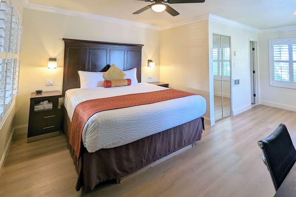 Clarion Collection Wilkie'S Inn Pacific Grove - Monterey Стая снимка