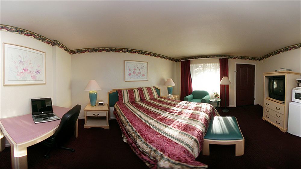 Clarion Collection Wilkie'S Inn Pacific Grove - Monterey Екстериор снимка