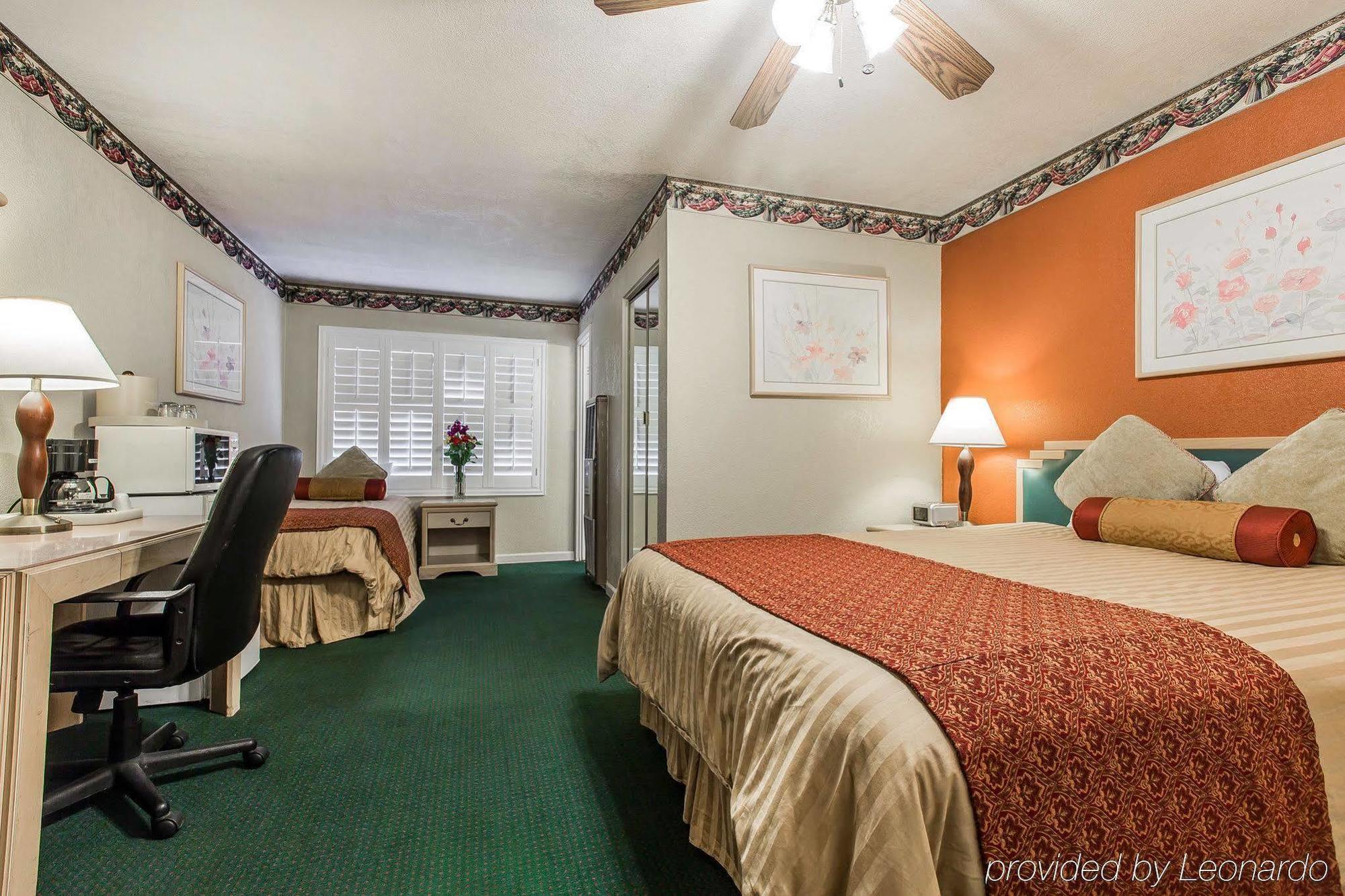 Clarion Collection Wilkie'S Inn Pacific Grove - Monterey Екстериор снимка