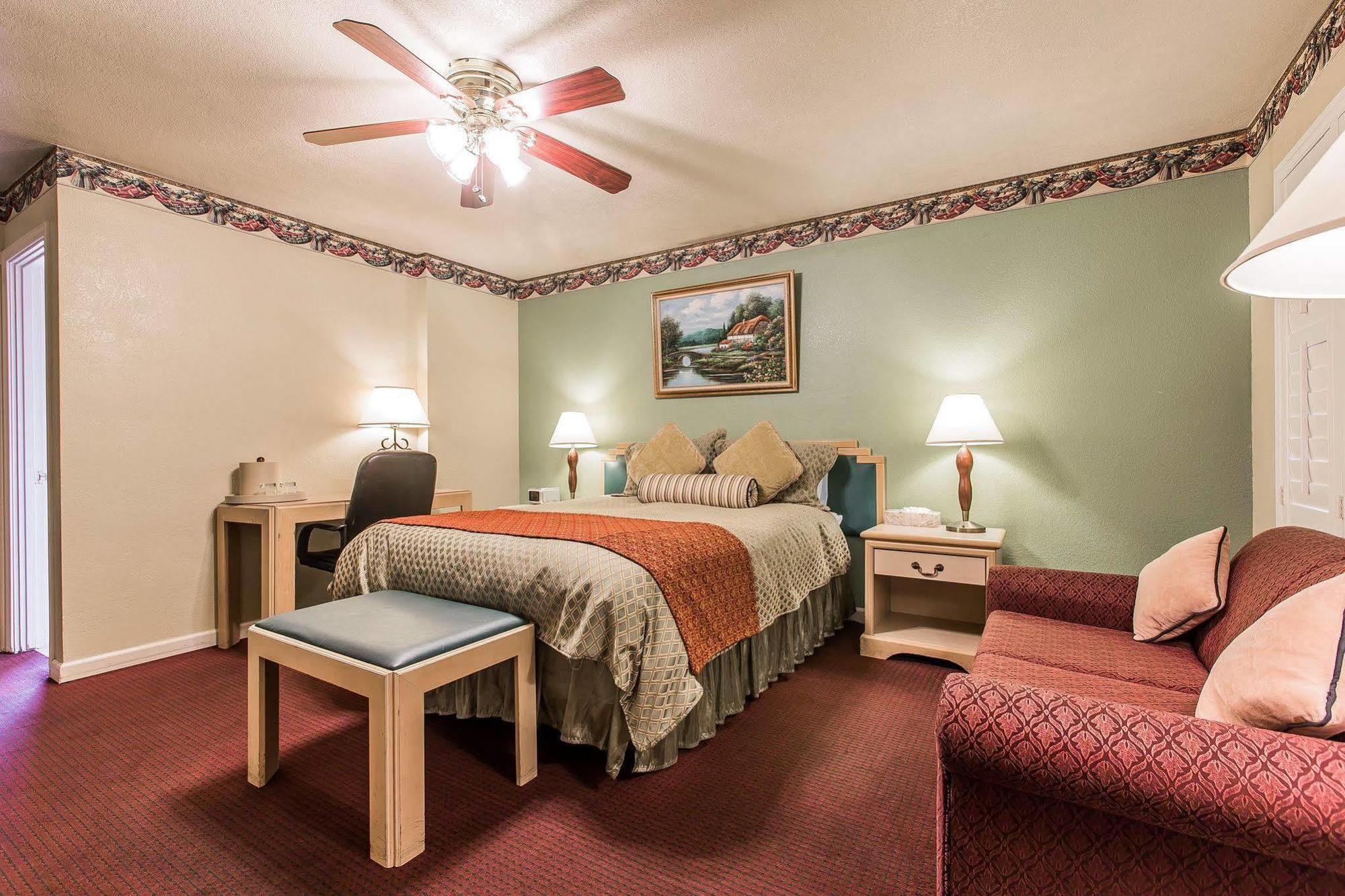 Clarion Collection Wilkie'S Inn Pacific Grove - Monterey Екстериор снимка